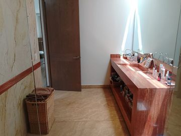 CASAS EN VENTA BOSQUE REAL VISTA A LAGOS Y A CLUB DE GOLF