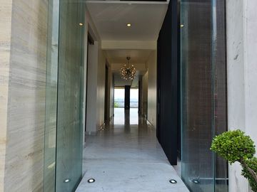 CASAS EN VENTA BOSQUE REAL VISTA A LAGOS Y A CLUB DE GOLF
