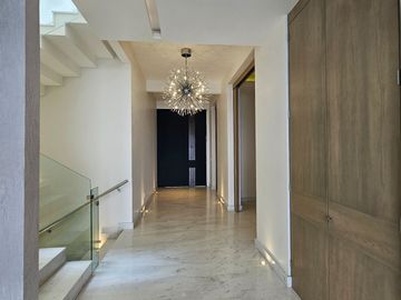 CASAS EN VENTA BOSQUE REAL VISTA A LAGOS Y A CLUB DE GOLF