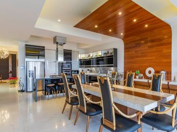 CASAS EN VENTA BOSQUE REAL VISTA A LAGOS Y A CLUB DE GOLF