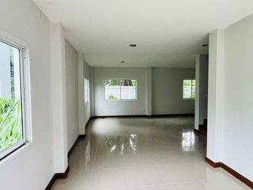 บ้านในโครงการ เอเรสม่า วิลล่า 3ห้องนอน ใกล้บ้านถวาย หางดง