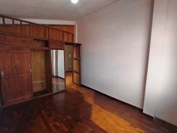 VENTA CASA FAMILIAR / KENNEDY - DAMMER 1
