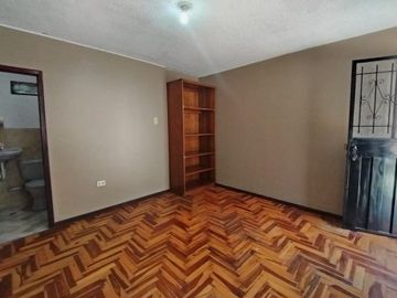 VENTA CASA FAMILIAR / KENNEDY - DAMMER 1