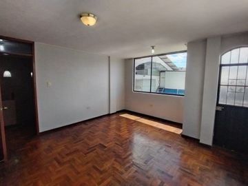 VENTA CASA FAMILIAR / KENNEDY - DAMMER 1