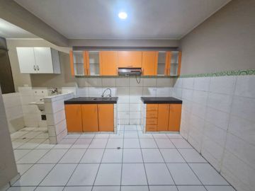 SE VENDE DEPARTAMENTO 75.00M2 - CON COCHERA - SAN MARTIN DE PORRES