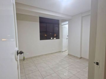 SE VENDE DEPARTAMENTO 75.00M2 - CON COCHERA - SAN MARTIN DE PORRES