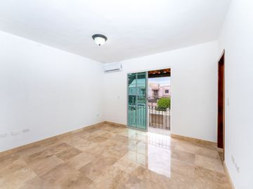 CASA EN VENTA UBICADA EN MONTEREAL SAN JOSE DEL CABO