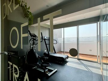 Venta de Departamento Estreno en Surquillo Barrio Médico Límite con Miraflores