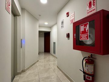 Venta de Departamento Estreno en Surquillo Barrio Médico Límite con Miraflores