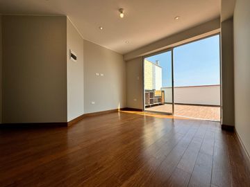 Venta de Departamento Estreno en Surquillo Barrio Médico Límite con Miraflores