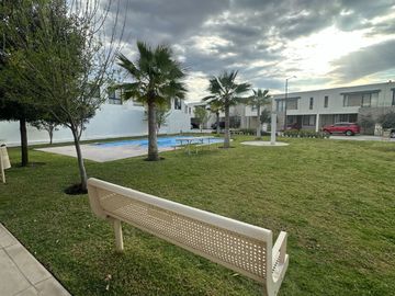 Casa en Venta Modelo Castaña en Puerta Natura Coto 12, Villa de Pozos, San Luis Potosí