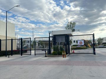 Casa en Venta Modelo Castaña en Puerta Natura Coto 12, Villa de Pozos, San Luis Potosí