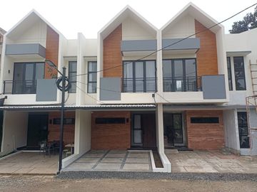 Rumah Murah 2 Lantai Serpong Tangerang Selatan, Jual Dijual Shm