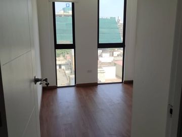 Impecable departamento en venta en Linsidro con opción de cochera + deposito