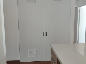 Impecable departamento en venta en Linsidro con opción de cochera + deposito