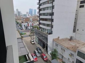 Impecable departamento en venta en Linsidro con opción de cochera + deposito