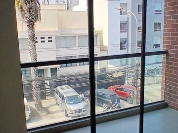 Se vende departamento de estreno con cochera en Magdalena Límite con San Isidro