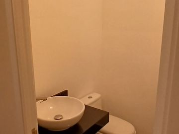 Se vende departamento de estreno con cochera en Magdalena Límite con San Isidro