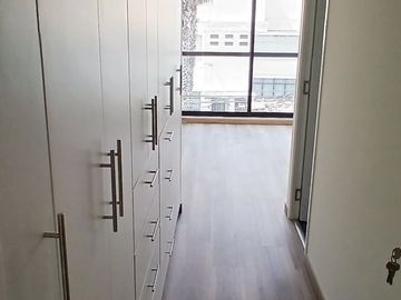Se vende departamento de estreno con cochera en Magdalena Límite con San Isidro