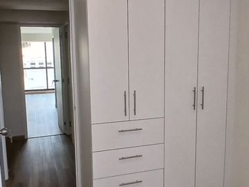 Se vende departamento de estreno con cochera en Magdalena Límite con San Isidro