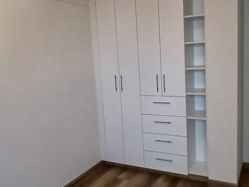 Se vende departamento de estreno con cochera en Magdalena Límite con San Isidro