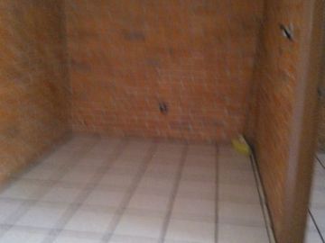 VENDO BONITA CASA FRACC VILLAS DE SAN JUAN $970,000.00 TERRENO DE 8 METROS X 17 METROS