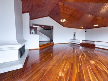 CASA COMERCIAL EN VENTA SECTOR EL BATÁN