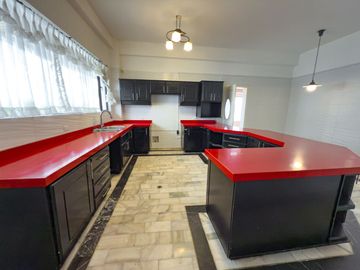 CASA COMERCIAL EN VENTA SECTOR EL BATÁN