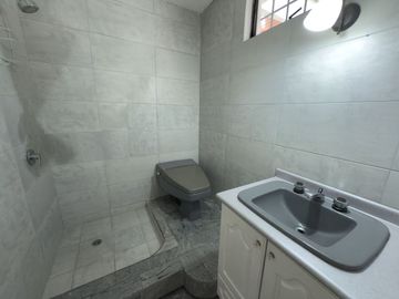 CASA COMERCIAL EN VENTA SECTOR EL BATÁN