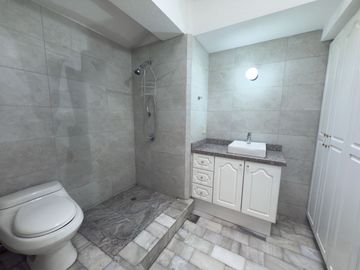 CASA COMERCIAL EN VENTA SECTOR EL BATÁN