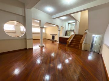 CASA COMERCIAL EN VENTA SECTOR EL BATÁN