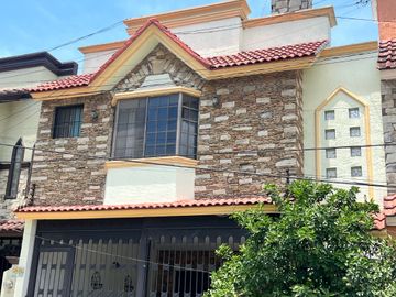 CASA EN VENTA CUMBRES 3ER SECTOR MONTERREY NUEVO LEON