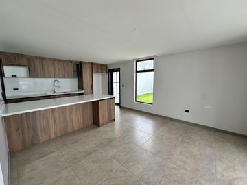 Departamento de Venta 3 Cuartos Tumbaco Tola Grande