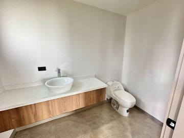Departamento de Venta 3 Cuartos Tumbaco Tola Grande