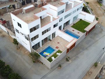 VENTA de CASA en PLAYA LOS PULPOS - de ESTRENO