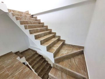 VENTA de CASA en PLAYA LOS PULPOS - de ESTRENO