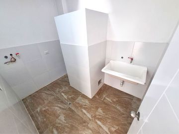 VENTA de CASA en PLAYA LOS PULPOS - de ESTRENO