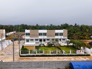 Great Promotion, Tons of Freebies! Brand-New Minimal Style Townhome for Sale – Ar-Lek Home Project, Nong Pak Long