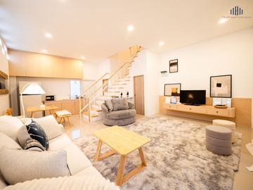 Great Promotion, Tons of Freebies! Brand-New Minimal Style Townhome for Sale – Ar-Lek Home Project, Nong Pak Long