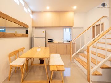 Great Promotion, Tons of Freebies! Brand-New Minimal Style Townhome for Sale – Ar-Lek Home Project, Nong Pak Long