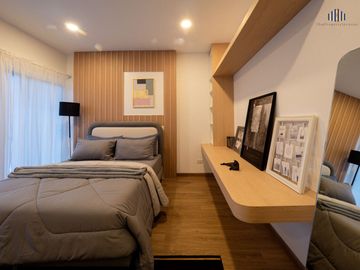 Great Promotion, Tons of Freebies! Brand-New Minimal Style Townhome for Sale – Ar-Lek Home Project, Nong Pak Long