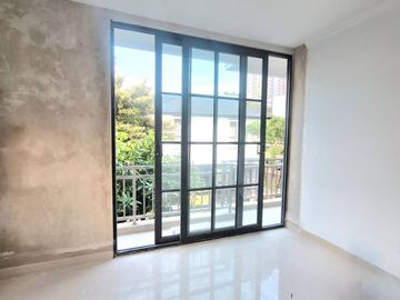Dijual Murah Rumah Siap visit di Emerald Bintaro 15886-FM 0811189----