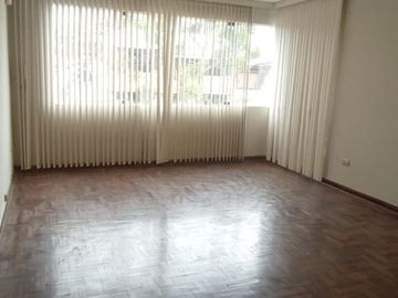 Alquiler De Departamento En San Borja.