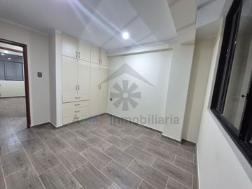 VENTA DE DEPARTAMENTO EN SEGUNDO PISO DE ESTRENO CERCA DE LA UNIVERSIDAD SIPÁN