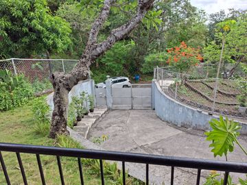 For Sale! 1,270 SQM Lot with Classic House Along Hibiscus Street, Beverly Hills Subdivision, Barangay Dolores, Taytay, Rizal