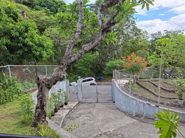 For Sale! 1,270 SQM Lot with Classic House Along Hibiscus Street, Beverly Hills Subdivision, Barangay Dolores, Taytay, Rizal