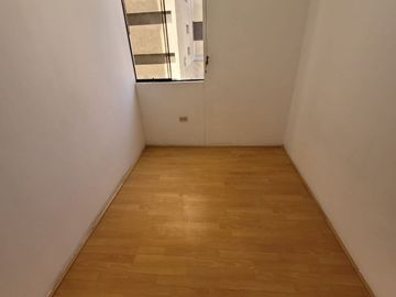 VENDO DEPARTAMENTO EN LA PERLA – CALLAO –  AV- SANTA  ROSA CUADRA 3 –