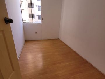 VENDO DEPARTAMENTO EN LA PERLA – CALLAO –  AV- SANTA  ROSA CUADRA 3 –