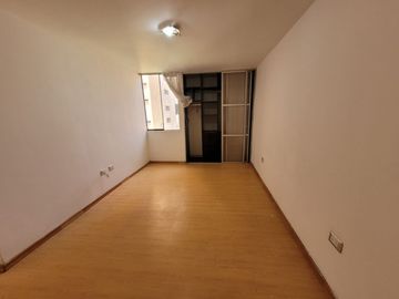 VENDO DEPARTAMENTO EN LA PERLA – CALLAO –  AV- SANTA  ROSA CUADRA 3 –