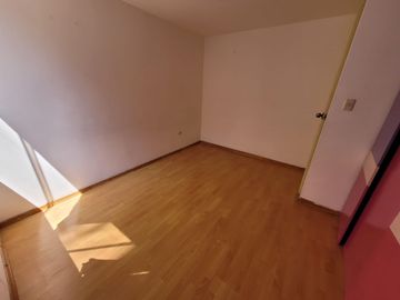 VENDO DEPARTAMENTO EN LA PERLA – CALLAO –  AV- SANTA  ROSA CUADRA 3 –